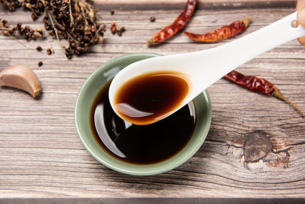 Salsa di soia: cosa contiene, calorie, quale comprare, usi
