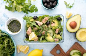 Tonno in scatola, calorie, quanto mangiarne a settimana e controindicazioni