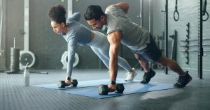 Come avere un fisico perfetto: cosa mangiare e come allenarsi