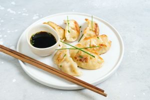 Ravioli cinesi al vapore: la ricetta dei jiaozi fatti in casa