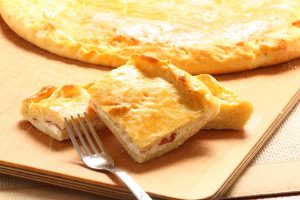 Parigina: la ricetta della pizza rustica napoletana