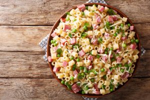 Pasta con prosciutto cotto: ricetta semplice, cremosa e pronta in pochi minuti