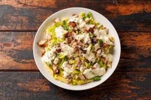 Insalata iceberg: proprietà, benefici e come usarla in cucina