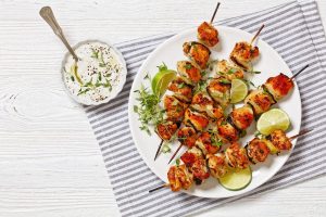 Souvlaki di maiale: la ricetta dello spiedino greco