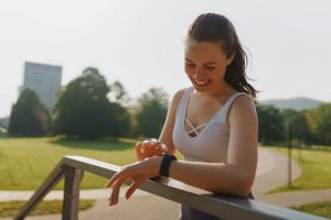 Come scegliere lo smartwatch giusto: guida completa e i migliori modelli del 2025