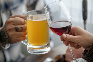 Birra o vino a dieta? Risponde il nutrizionista