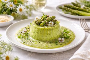 Flan di asparagi senza panna: ricetta leggera e facile