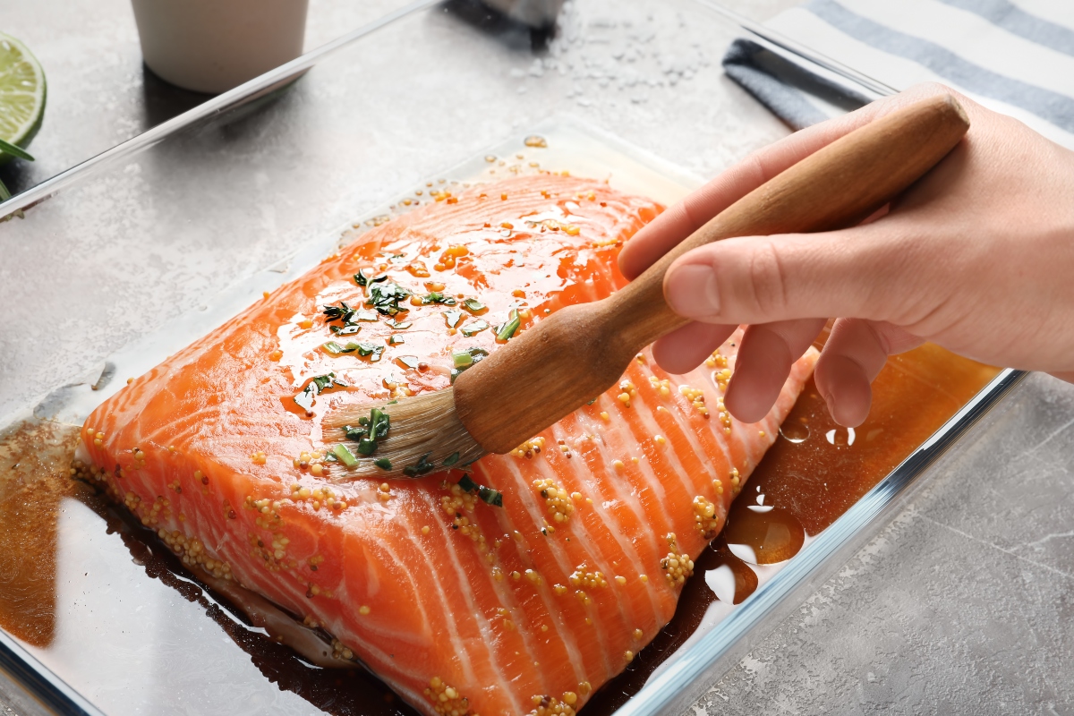 Come marinare il salmone: guida facile con consigli e tempi