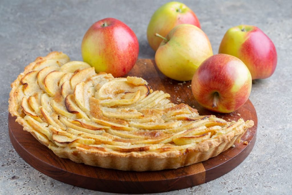 Torta di mele senza burro: la ricetta facile passo passo