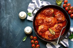Pollo alla pizzaiola in padella: ricetta facile e leggera